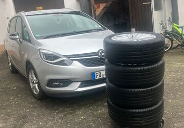 Opel Zafira Tourer 58.000 km 14.000 &euro; Hofbieber 36145