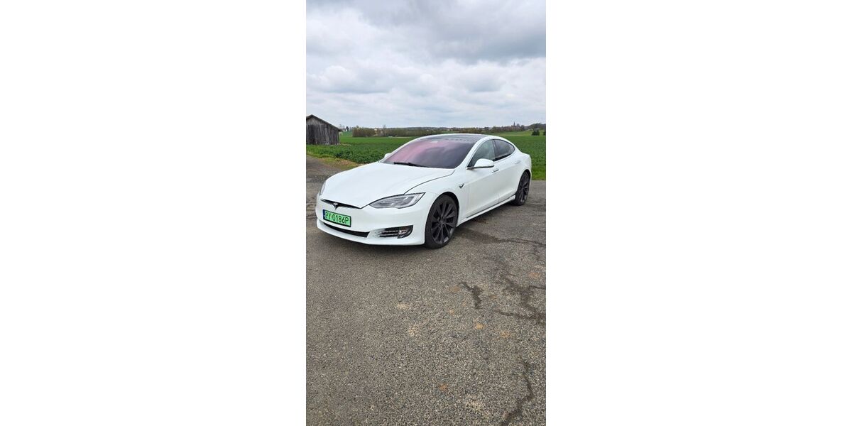 Tesla Model S 126.800 km 21.900 &euro; Burghaun 36151