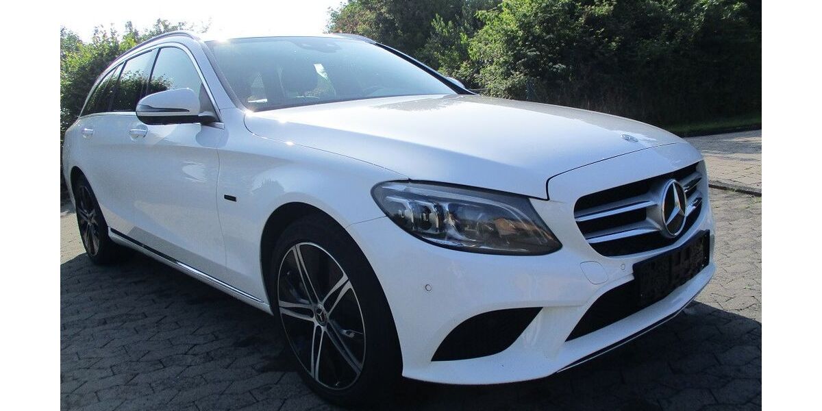 Mercedes-Benz C 300 213.200 km 17.899 &euro; Fulda 36039