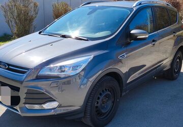 Ford Kuga 117.000 km 9.799 &euro; Eichenzell-Rönshausen 36124