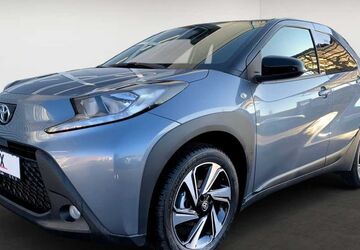 Toyota Aygo (X) 12.000 km 19.790 &euro; Petersberg 36100