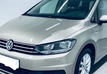 VW Touran 131.000 km 17.599 &euro; Fulda 36043