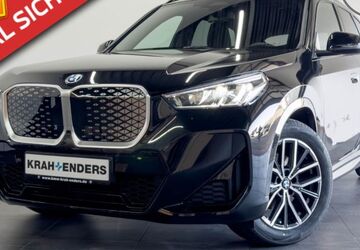BMW iX1 6.000 km 44.390 &euro; Fulda 36043