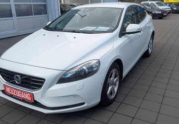 Volvo V40 123.192 km 10.950 &euro; Fulda 36043