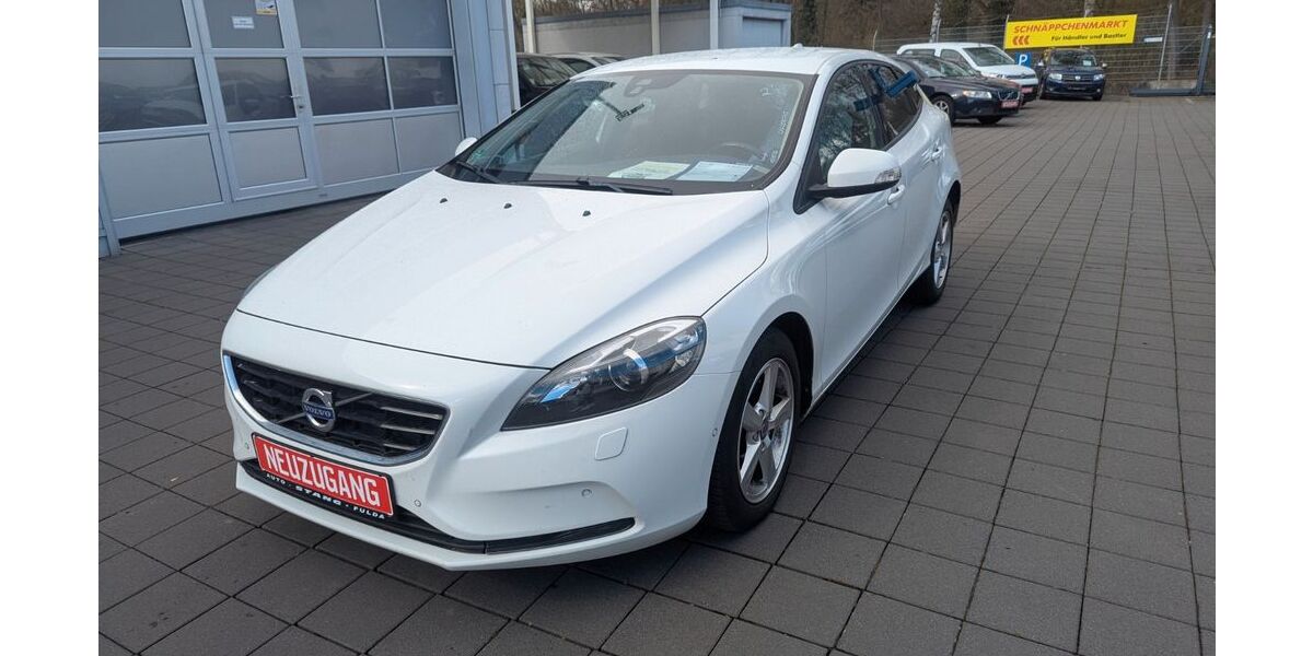 Volvo V40 123.192 km 10.950 &euro; Fulda 36043