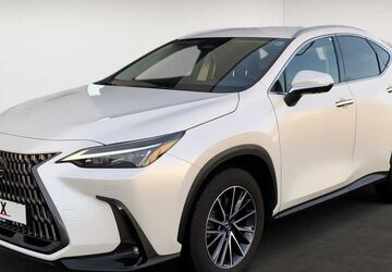Lexus NX 450h 7.600 km 52.990 &euro; Petersberg 36100