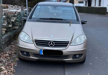 Mercedes-Benz A 150 167.384 km 2.950 &euro; Kalbach 36148