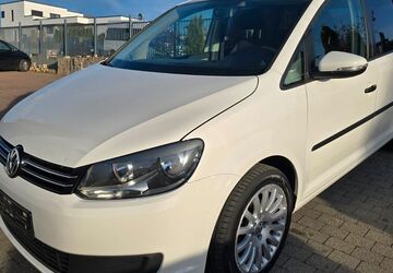 VW Touran 214.500 km 7.299 &euro; Fulda 36041