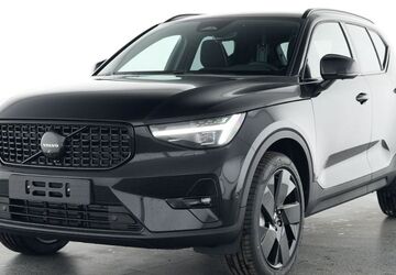 Volvo XC40 4.500 km 42.990 &euro; Fulda 36043