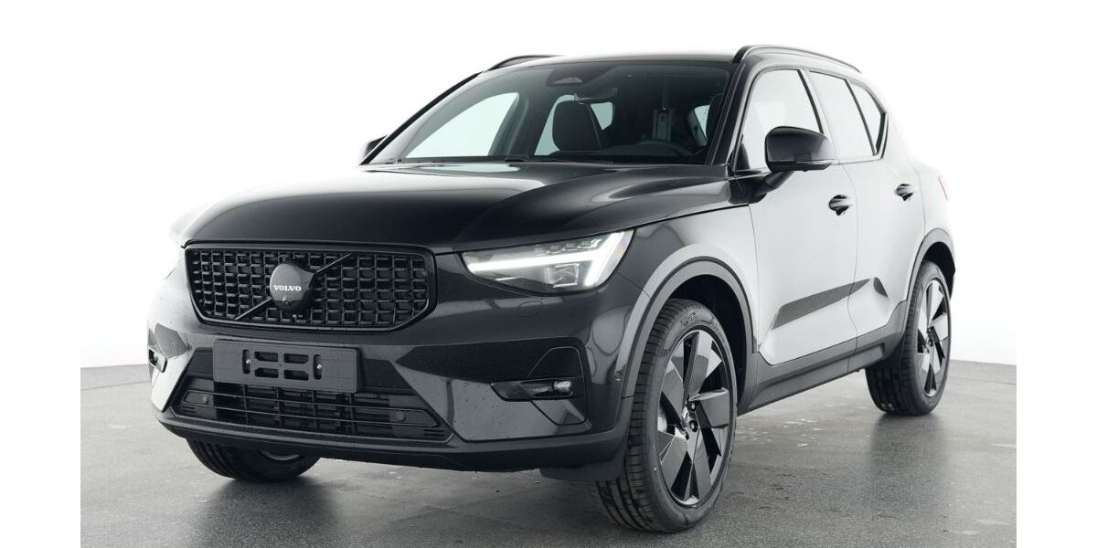 Volvo XC40 4.500 km 42.990 &euro; Fulda 36043