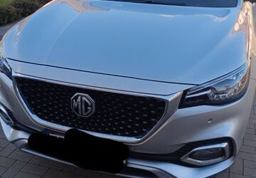 MG HS 43.900 km 18.900 &euro; Hünfeld 36088