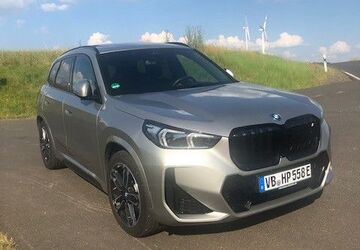 BMW iX1 29.000 km 40.900 &euro; Lauterbach 36341