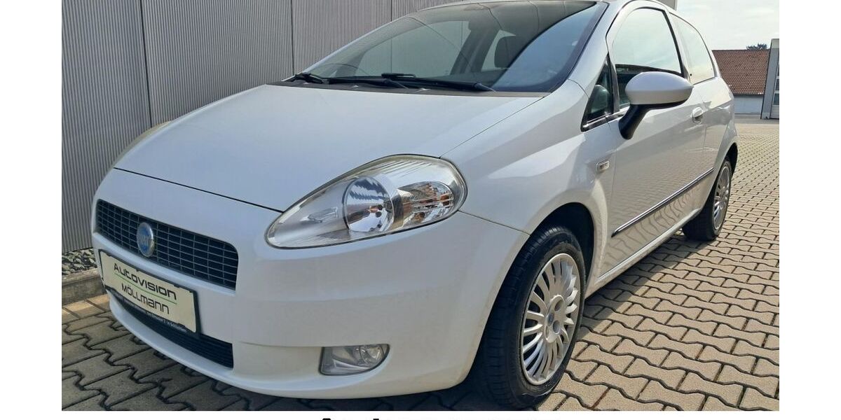 Fiat Grande Punto 32.701 km 5.990 &euro; Schlüchtern 36381
