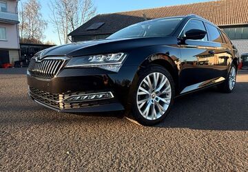 Skoda Superb 52.800 km 33.900 &euro; Lauterbach 36341