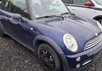 Mini ONE 173.000 km 2.699 &euro; Eichenzell 36124