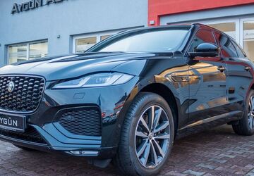 Jaguar F-Pace 28.800 km 56.995 &euro; Schlüchtern 36381