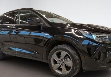 Opel Grandland (X) 10.599 km 24.999 &euro; Großenlüder-Müs 36137