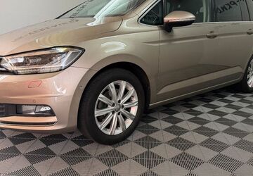 VW Touran 99.876 km 15.999 &euro; Fulda 36043
