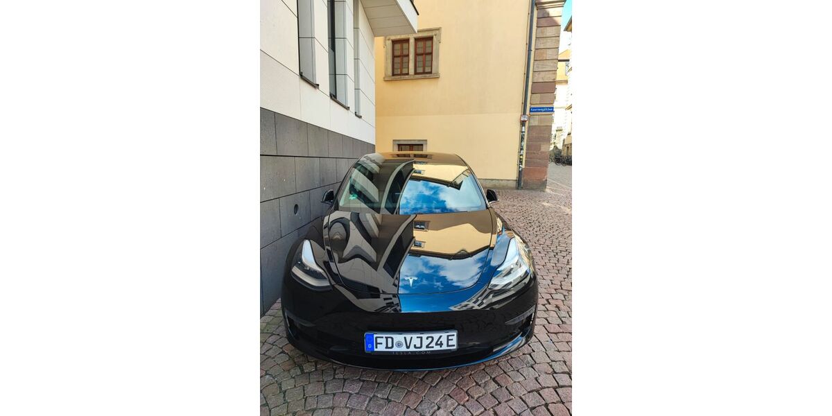 Tesla Model 3 111.000 km 22.999 &euro; Fulda 36037