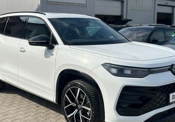 VW Tayron 24.812 km 48.950 &euro; Burghaun 36151