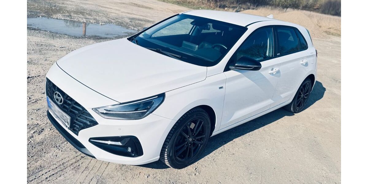 Hyundai i30 42.800 km 15.490 &euro; Dipperz 36160