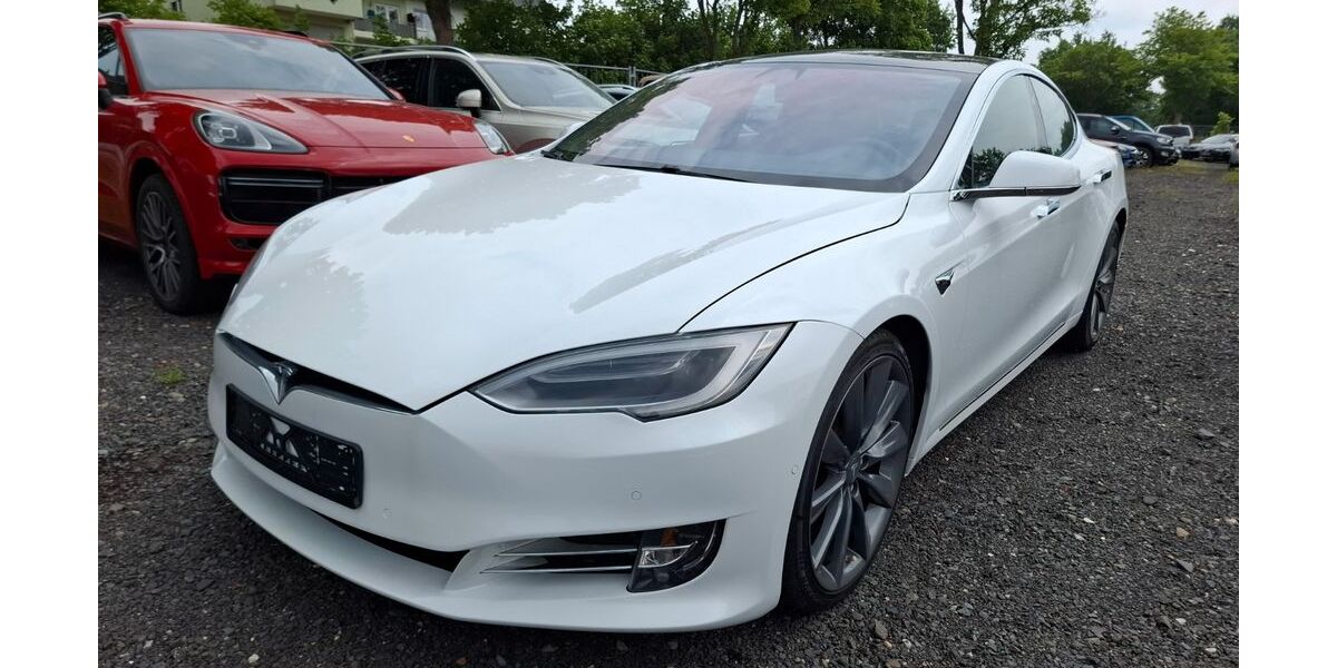 Tesla Model S 57.000 km 18.955 &euro; Eichenzell 36124