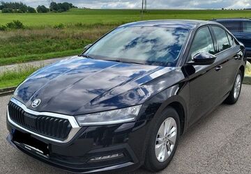 Skoda Octavia 30.300 km 16.880 &euro; Eichenzell 36124