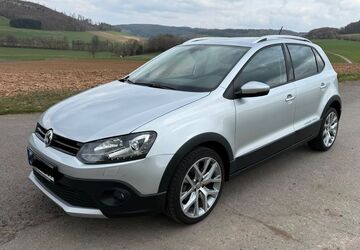 VW Polo 36.000 km 13.700 &euro; Herbstein-Stockhausen 36358