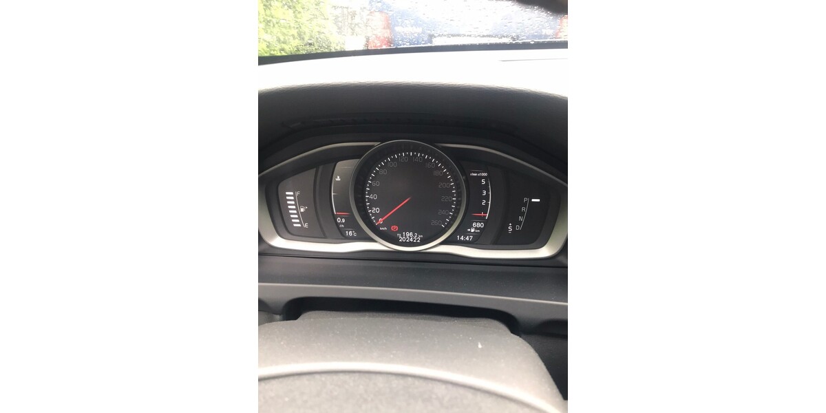 Volvo V60 202.422 km 15.900 &euro; Ebersburg 36157