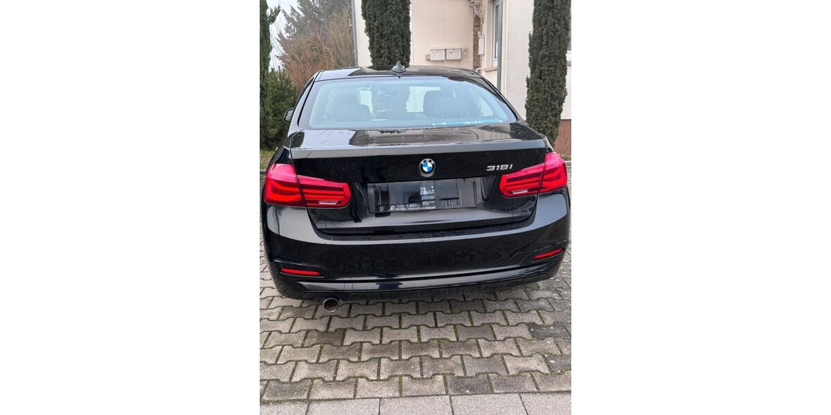BMW 318 172.000 km 11.500 &euro; Fulda 36043