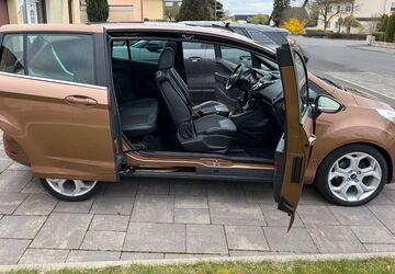 Ford B-Max 102.000 km 5.390 &euro; Künzell 36093