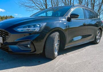 Ford Focus 82.000 km 18.500 &euro; Buchenrod 36103