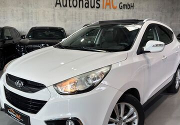 Hyundai ix35 99.890 km 10.500 &euro; Petersberg Landkreis Fulda 36100