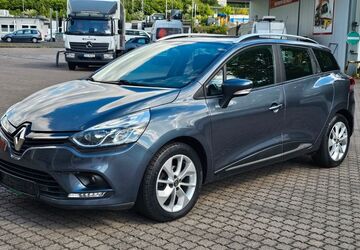 Renault Clio 141.500 km 7.777 &euro; Fulda 36043