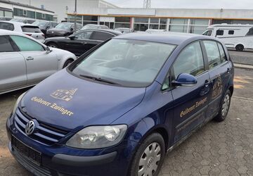VW Golf 135.700 km 1.999 &euro; Fulda 36043