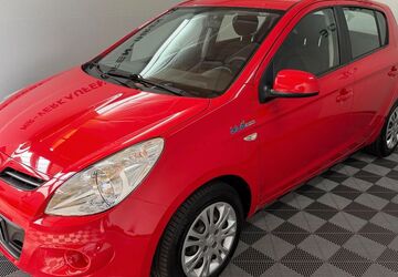 Hyundai i20 137.998 km 4.799 &euro; Fulda 36043
