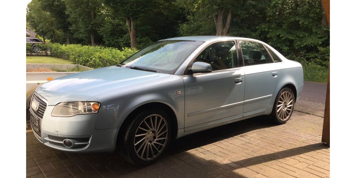 Audi A4 301.626 km 2.700 &euro; Burghaun 36151
