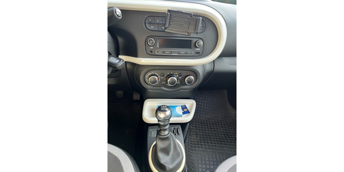 Renault Twingo 63.300 km 7.200 &euro; Fulda 36037