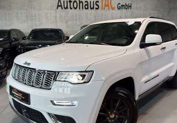 Jeep Grand Cherokee 99.890 km 28.900 &euro; Petersberg 36100