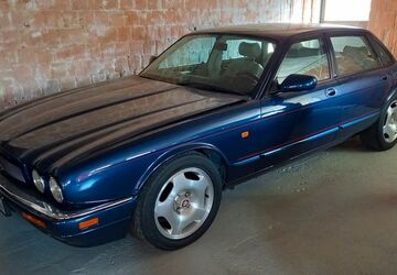 Jaguar XJR 85.000 km 22.990 &euro; Fulda 36037