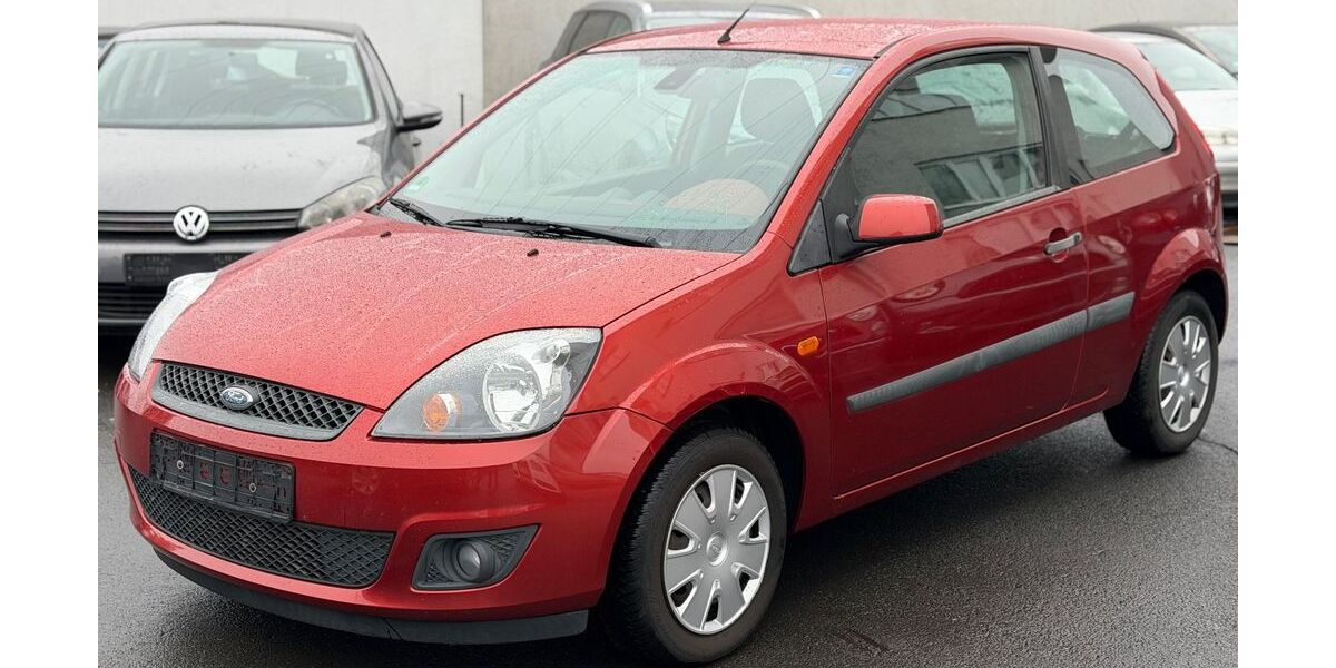 Ford Fiesta 81.322 km 2.500 &euro; Fulda 36100