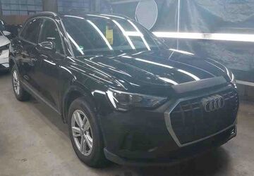 Audi Q3 222.000 km 16.999 &euro; Fulda 36043