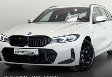 BMW 330 20.028 km 54.650 &euro; Fulda 36043