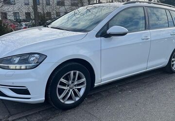 VW Golf 222.654 km 10.999 &euro; Fulda 36043