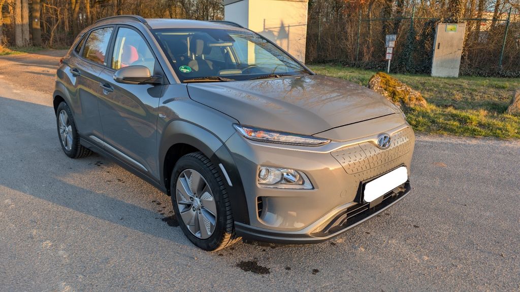 Hyundai KONA Elektro 44.500 km 17.400 &euro; Fulda 36157