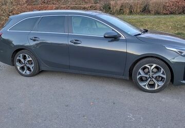 Kia ceed Sportswagon 70.000 km 20.000 &euro; Lauterbach 36341