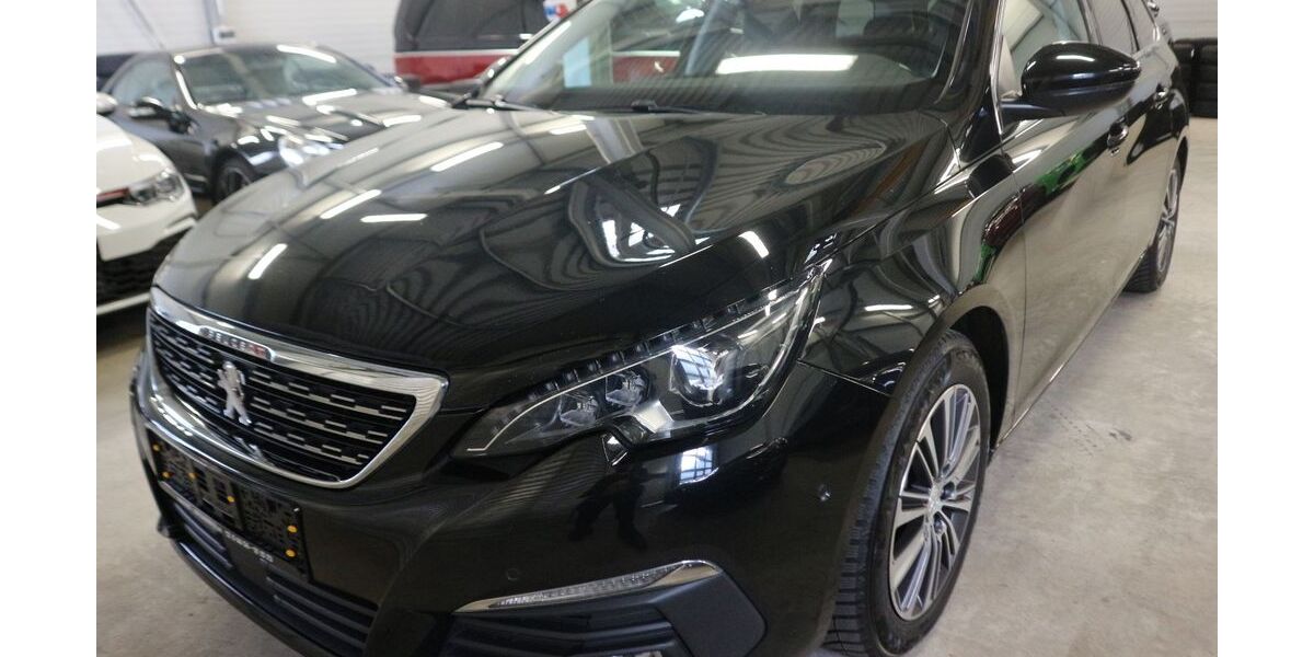 Peugeot 308 172.714 km 10.700 &euro; Gersfeld 36129