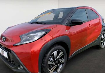 Toyota Aygo (X) 3.000 km 19.900 &euro; Petersberg 36100