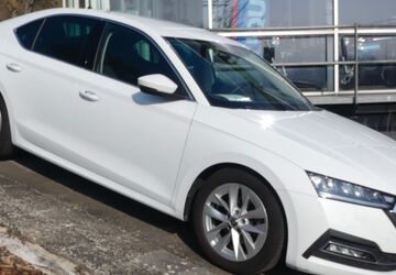 Skoda Octavia 88.500 km 22.400 &euro; Buttlar 36419