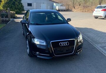 Audi A3 184.000 km 8.100 &euro; Fulda 36039